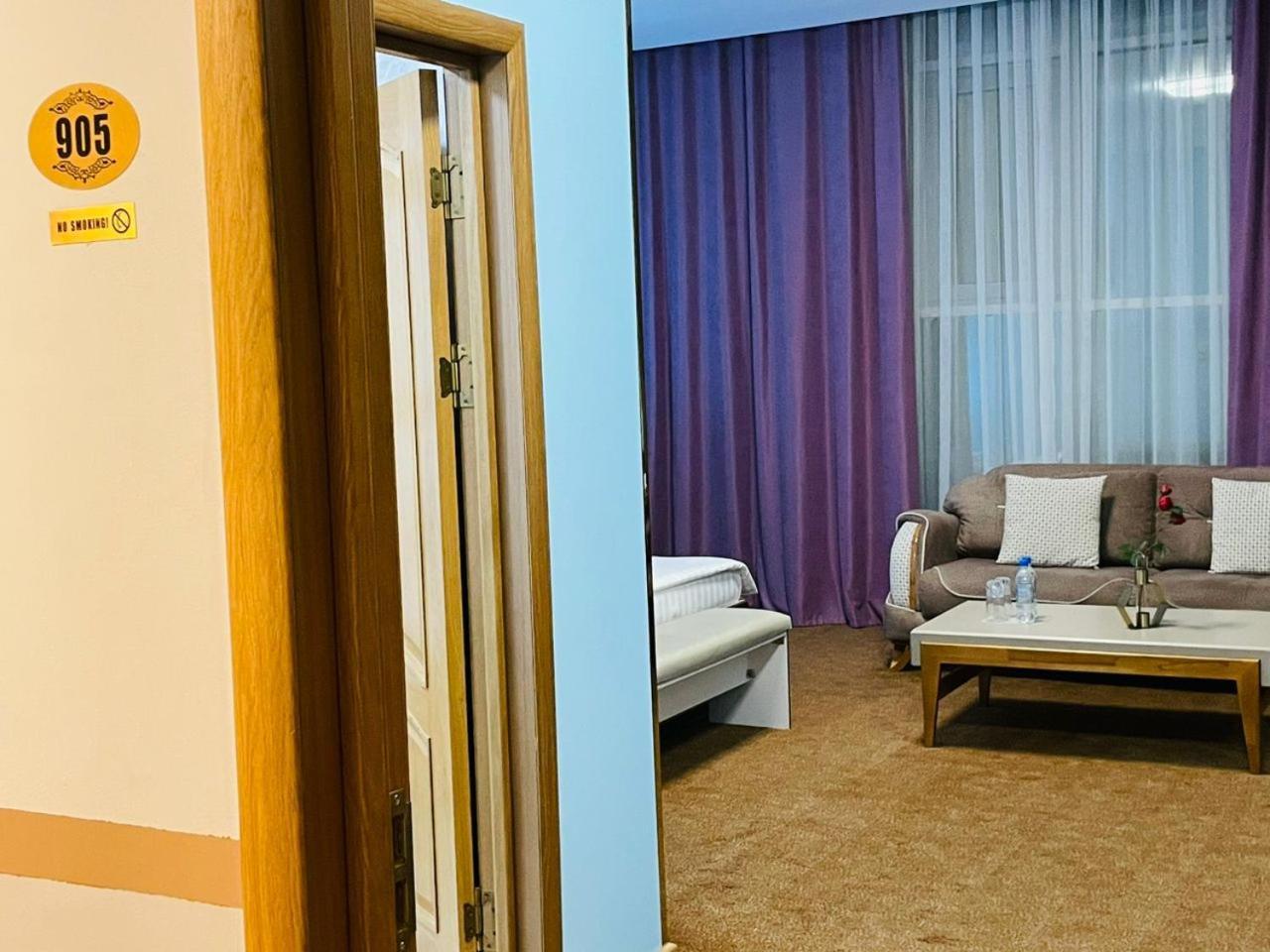 Hotel Shumon Dušanbe Exteriér fotografie