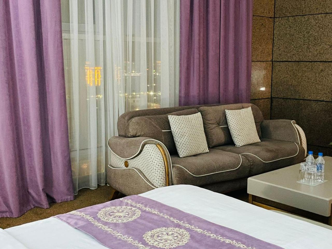 Hotel Shumon Dušanbe Exteriér fotografie
