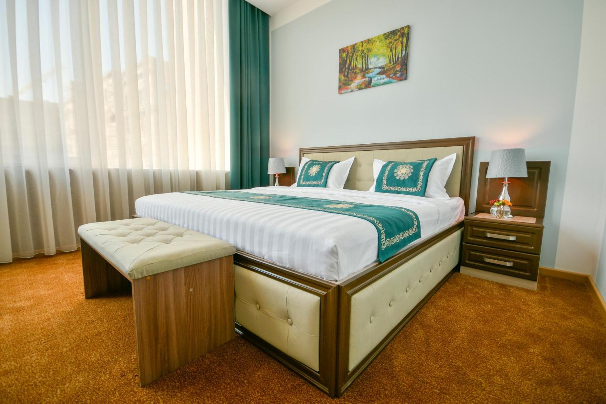 Hotel Shumon Dušanbe Exteriér fotografie